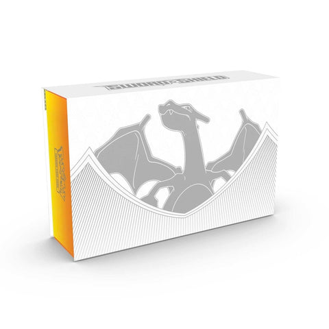 Pokémon TCG Sword & Shield: Ultra-Premium Collection - Charizard