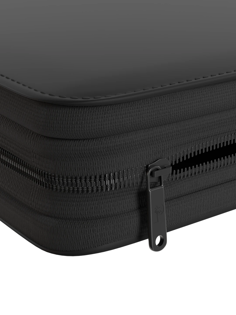 Palms Off Gaming Stealth Zip Binder - 12 Pocket
